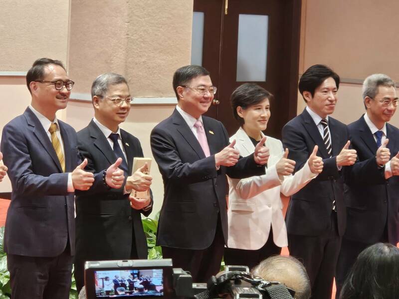 鄭麗君：續爭取關稅 張惇涵盯緊各部會