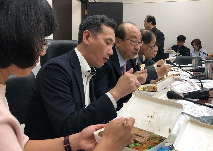 臨時會議程定案 先審性平、貿易倡議
