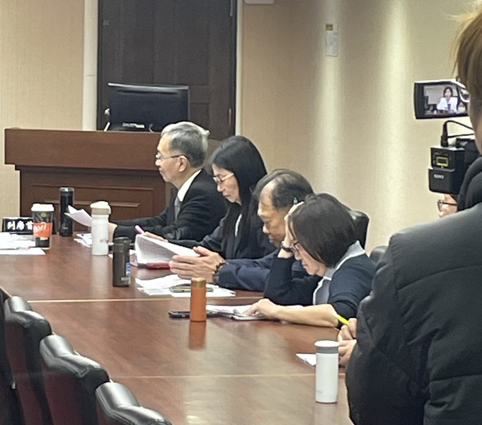 新科立委齊攻蘇丹紅 衛福部長難招架