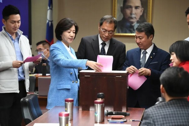 立院召委選舉出爐 綠8藍7白1拿教文