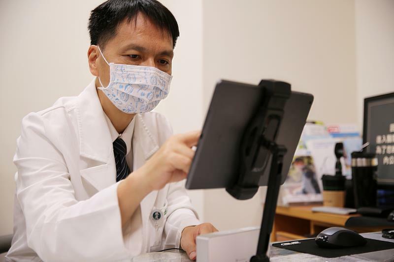 立法院衛環委員會26日審查《全民健康保險資料管理條例》,盼未來建立健保資料的使用準則與防護機制。(中央社示意圖)
