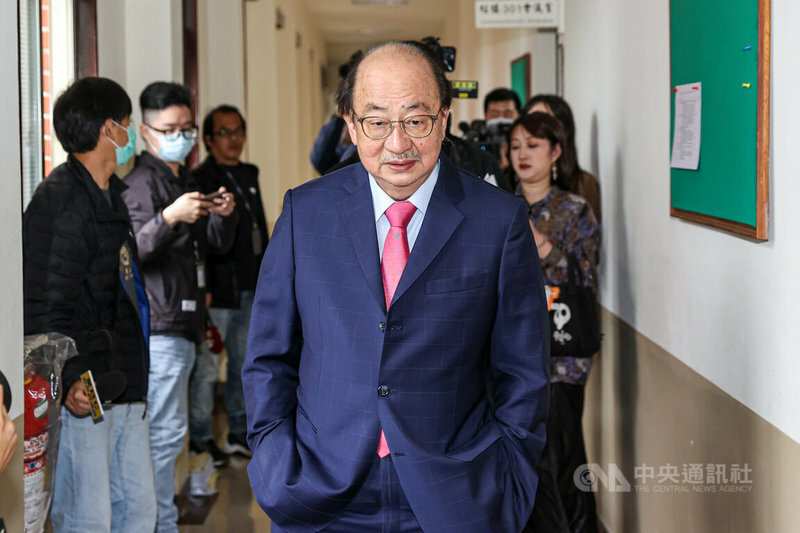民進黨總召柯建銘近來多遭綠委發難不滿,在府、院、黨陸續有人事改組下,似乎也該知所進退。(中央社示意圖)
