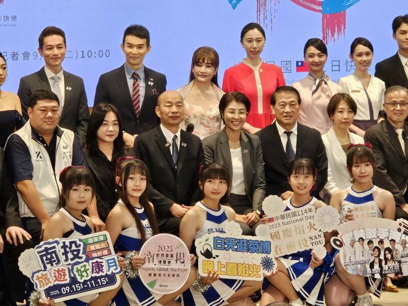 國慶大會、晚會與煙火系列活動將從9日開始陸續舉行,立法院長韓國瑜盼大家放下對立、好好為中華民國慶生。(Photo by 呂翔禾/台灣醒報)
