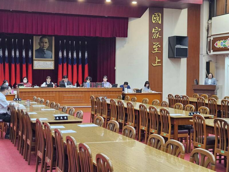 國民黨立委賴士葆不滿新版《財劃法》恐減少地方收入,揚言要抵制院版草案。(Photo by 呂翔禾/台灣醒報)